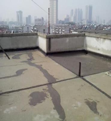 仁布漏水维修 楼顶漏水是什么原因，楼顶漏水维修方法是什么?
